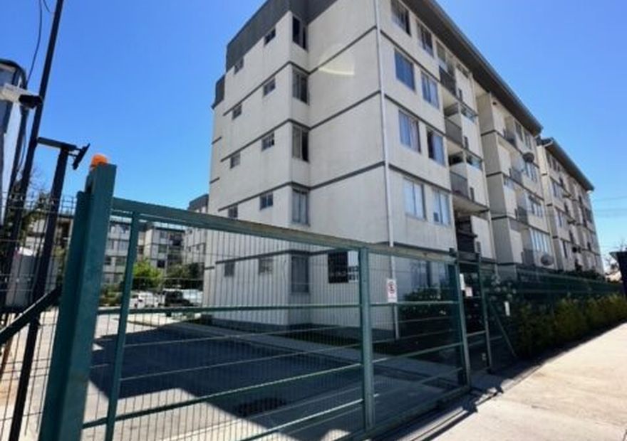 Departamento en Condominio Butrón II, primer piso — Rancagua